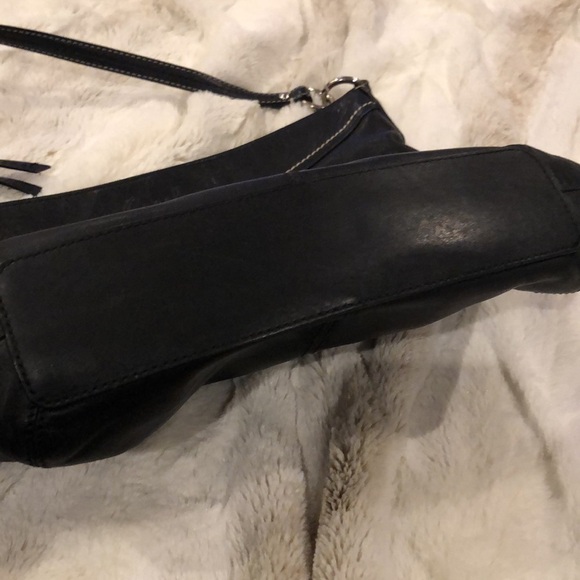 Coach Black Leather Hobo Shoulder Bag - Picture 11 of 12
